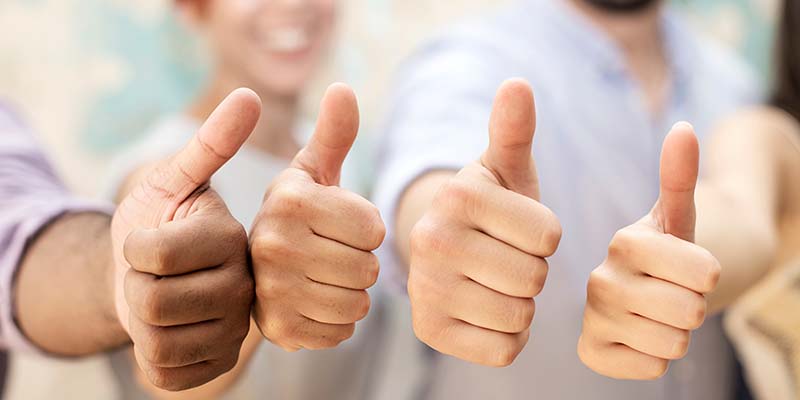 thumbs up 800x400 thumbs up